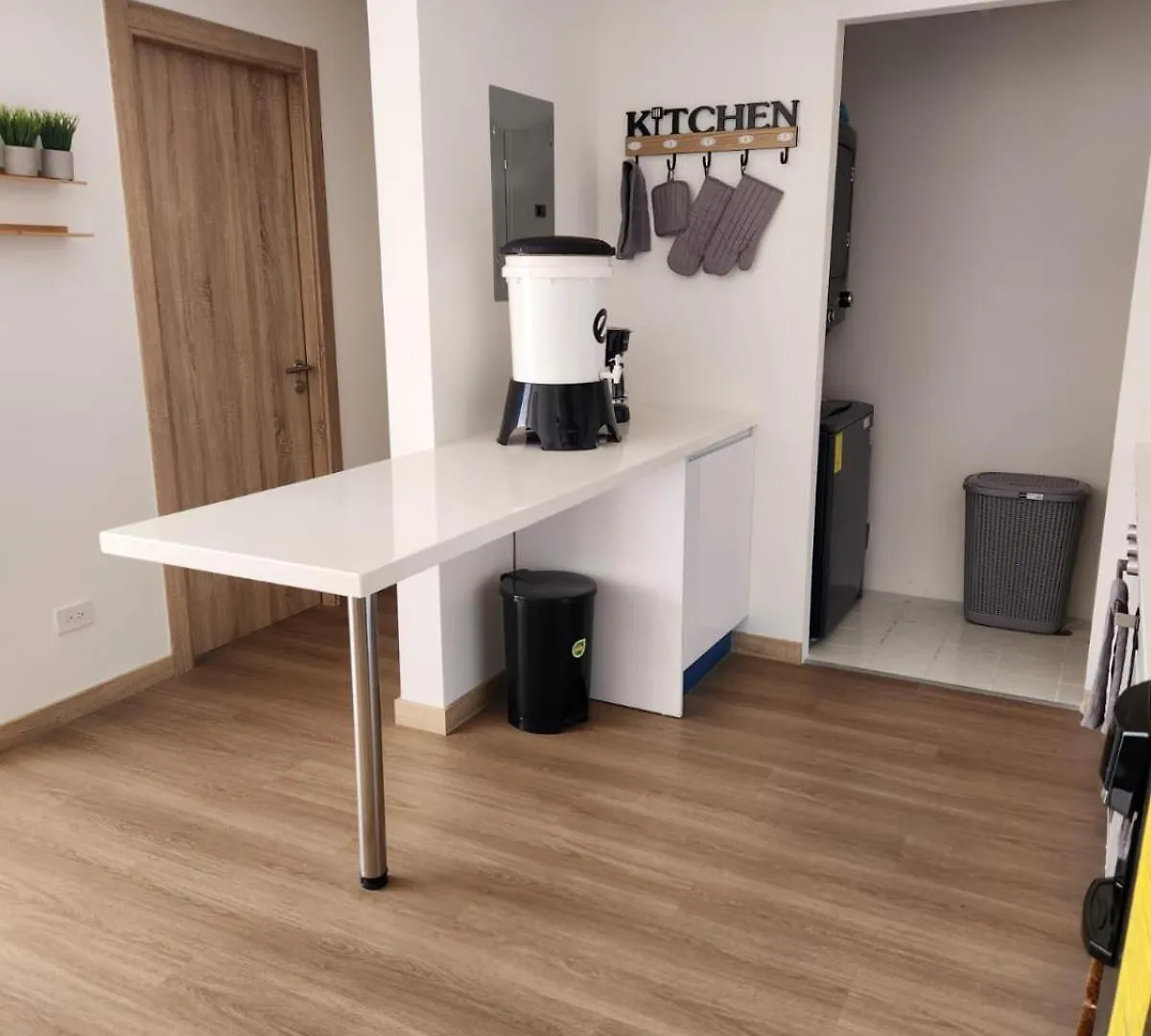 Comodo Apartamento En Zona 4 Guatemala City