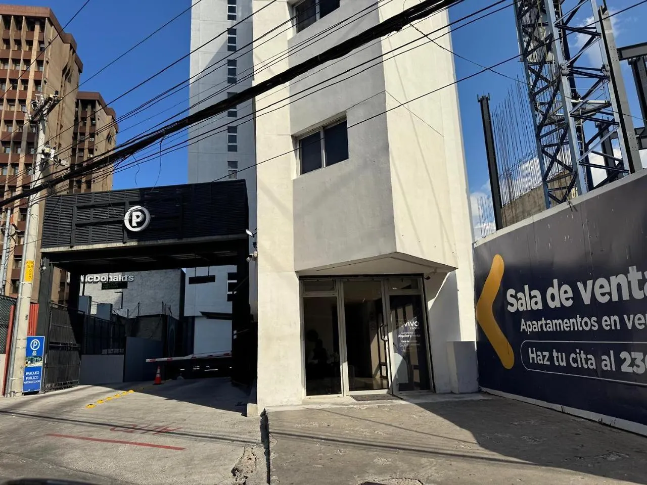 Comodo Apartamento En Zona 4 Guatemala City Guatemala