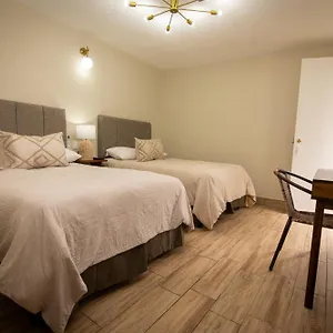 Bed & Breakfast In&out, Guatemala-Stad